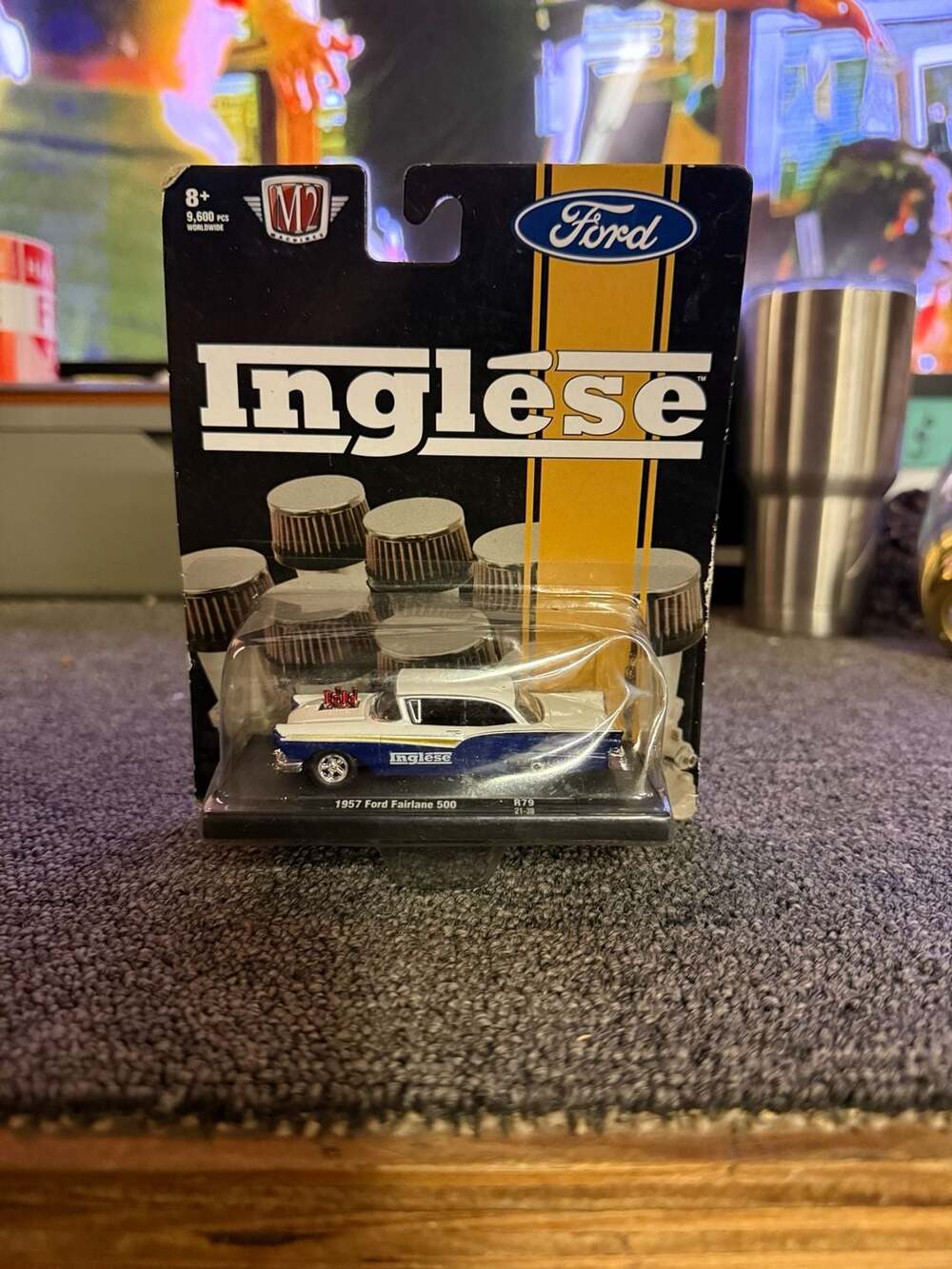 M2 Machines Auto-Drivers 1957 Ford Fairlane 500 Inglese Edition